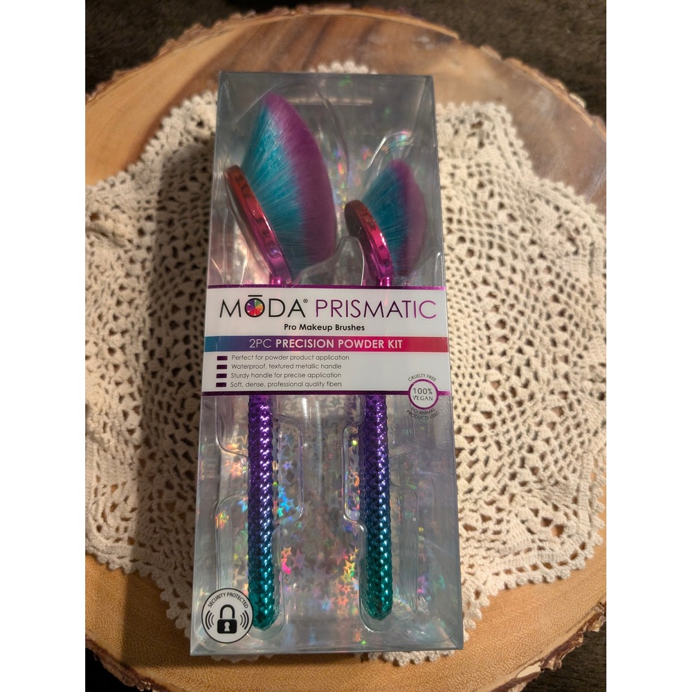 NIB MODA Prismatic Pro Makeup Brushes 2PC Precision Powder Kit Oval Brushes